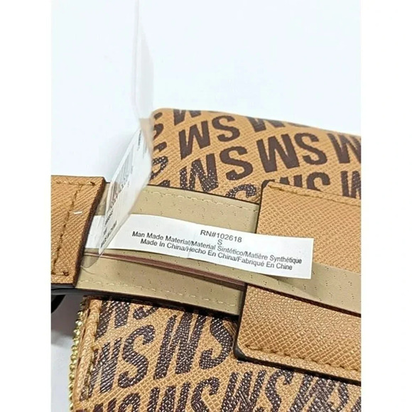 Steve Madden Women's Warped Logo-Print Faux Leather Belt Bag Size S (MSRP $54) - Picture 8 of 12